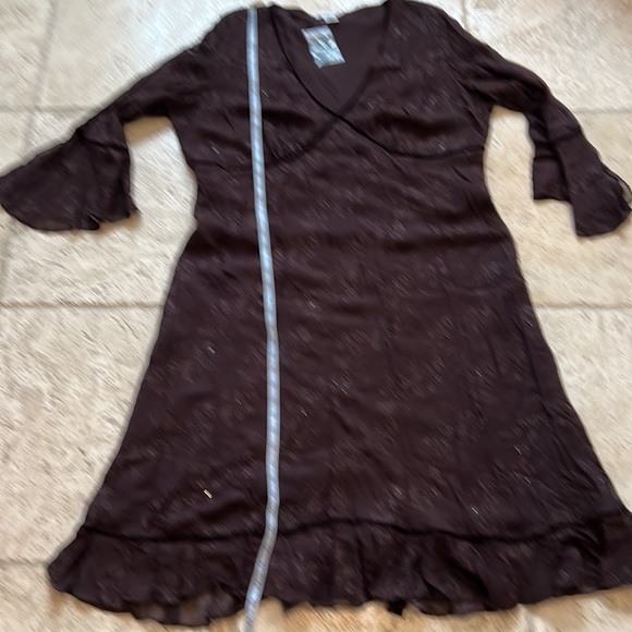 Gorgeous formal dress, size 20 - Picture 10 of 10